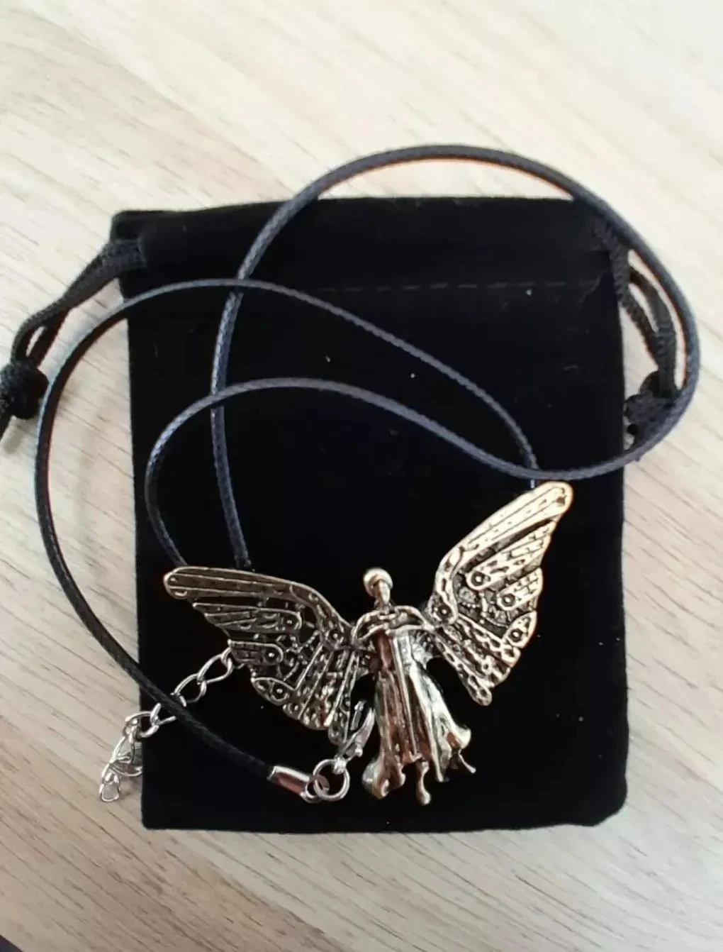 Collier avec pendentif ange mécanique de Tessa,The Mortal Instruments City of Bones